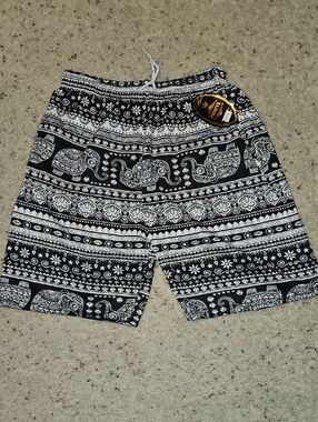 🐘Papatya Black and White Elephant Print Shorts